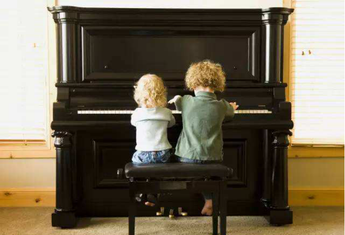 西安钢琴专卖店分享钢琴品牌如何选择